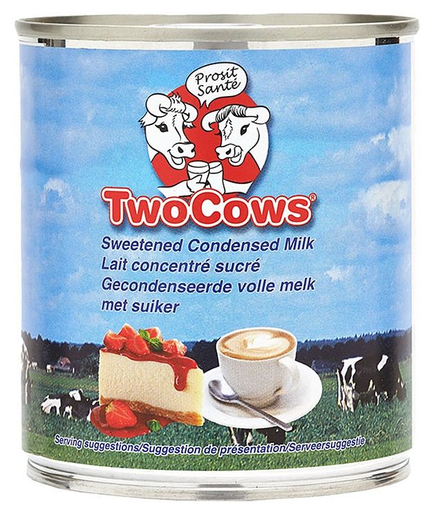 Foto van Two cows gecondenseerde melk