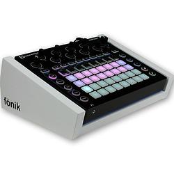 Foto van Fonik audio innovations wit voor novation circuit