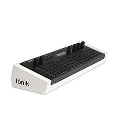 Foto van Fonik audio innovations original stand white voor korg sq-64