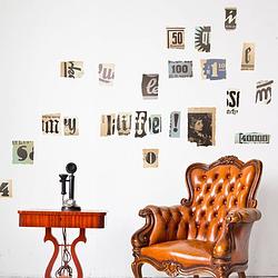 Foto van Walplus home decoratie sticker - vintage krantenknipsel getallen en letters