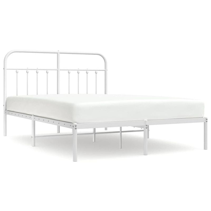 Foto van The living store bedframe klassiek - metaal - 196x146x100 cm - robuust en elegant