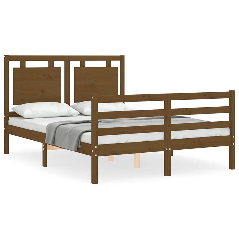 Foto van The living store massief grenenhouten bedframe - 205.5 x 125.5 x 100 cm - multiplex lattenbodem