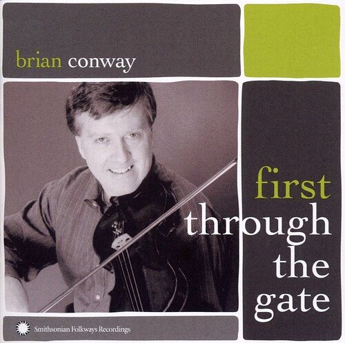 Foto van First through the gate - cd (0093074048122)