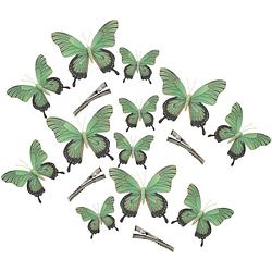 Foto van 12x stuks decoratie vlinders op clip - groen - 3 formaten - 12/16/20 cm - hobbydecoratieobject