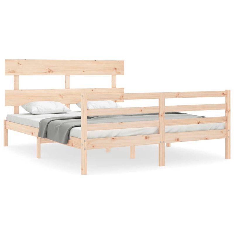 Foto van The living store bedframe massief grenenhout - kingsize (150 x 200 cm) - rustieke uitstraling