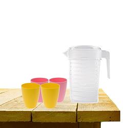 Foto van Set van 1x waterkan 1 liter met drinkbekers 2x roze en 2x geel - schenkkannen