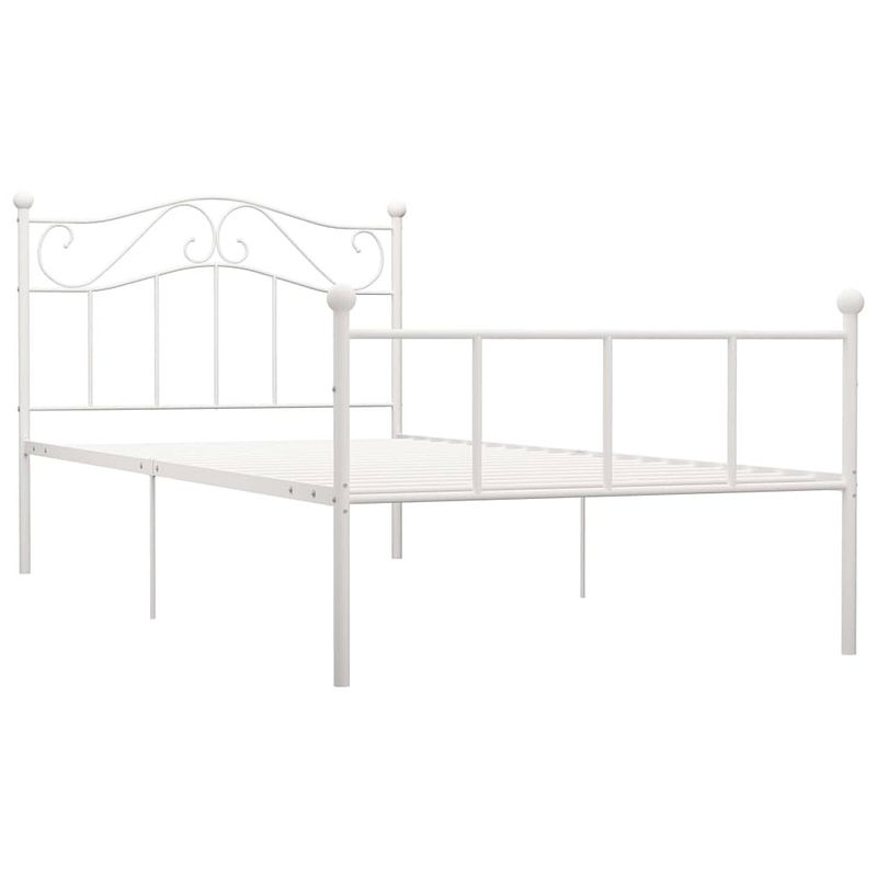 Foto van The living store metalen bedframe - classic s - bedframes - 100 x 200 cm - elegante en sterke constructie - geschikt