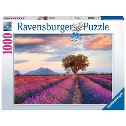 Foto van Ravensburger puzzel lavendel velden