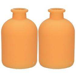 Foto van Jodeco - bloemenvaas avignon - 2x - fles model - glas - mat oranje- h17 x d11 cm - vazen