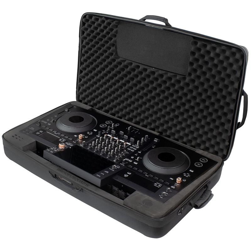 Foto van Odyssey bmpiopusquad soft case met wielen voor opus-quad