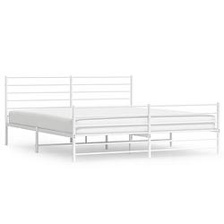 Foto van The living store bedframe - klassiek wit - 207 x 187 x 90 cm - robuuste metalen constructie