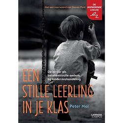 Foto van Een stille leerling in de klas