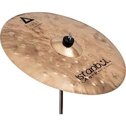 Foto van Istanbul agop xist dry dark brilliant c22 22 inch crash