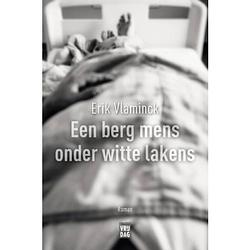 Foto van Een berg mens onder witte lakens