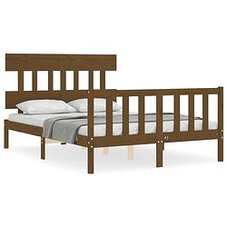 Foto van The living store massief grenenhouten bedframe - 195.5 x 125.5 x 81 cm - honingbruin