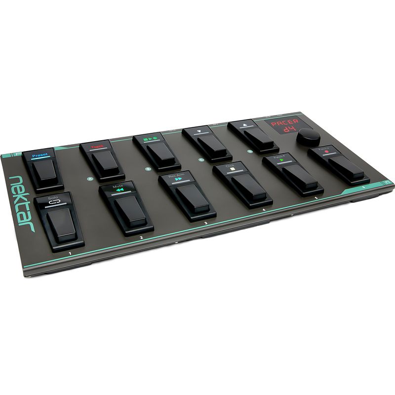 Foto van Nektar pacer voetcontroller voor daw/midi