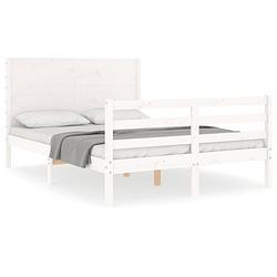 Foto van The living store bedframe - grenenhout - multiplex lattenbodem - 205.5 x 145.5 x 100 cm - wit