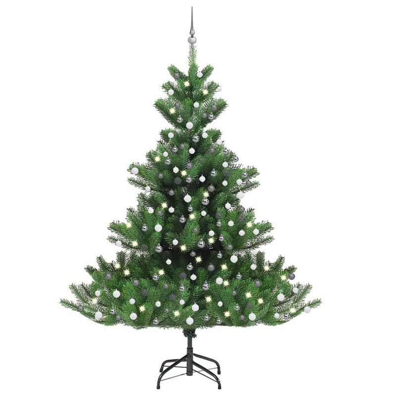 Foto van Vidaxl kunstkerstboom nordmann met led's en kerstballen 240 cm groen