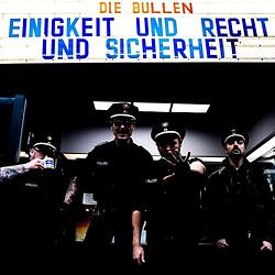 Foto van Einigkeit und recht und sicherheit - lp (4250137272696)