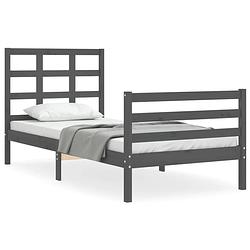 Foto van The living store bedframe - massief grenenhout - 205.5 x 105.5 x 100 cm - grijs