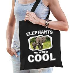 Foto van Katoenen tasje elephants are serious cool zwart - olifanten/ olifant cadeau tas - feest boodschappentassen