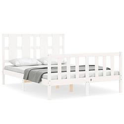 Foto van The living store massief grenenhouten bedframe - wit - 205.5 x 145.5 x 100 cm - multiplex lattenbodem