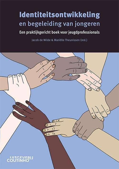 Foto van Identiteitsontwikkeling en begeleiding van jongeren - jacob de wilde, mariëlle theunissen - paperback (9789046908099)