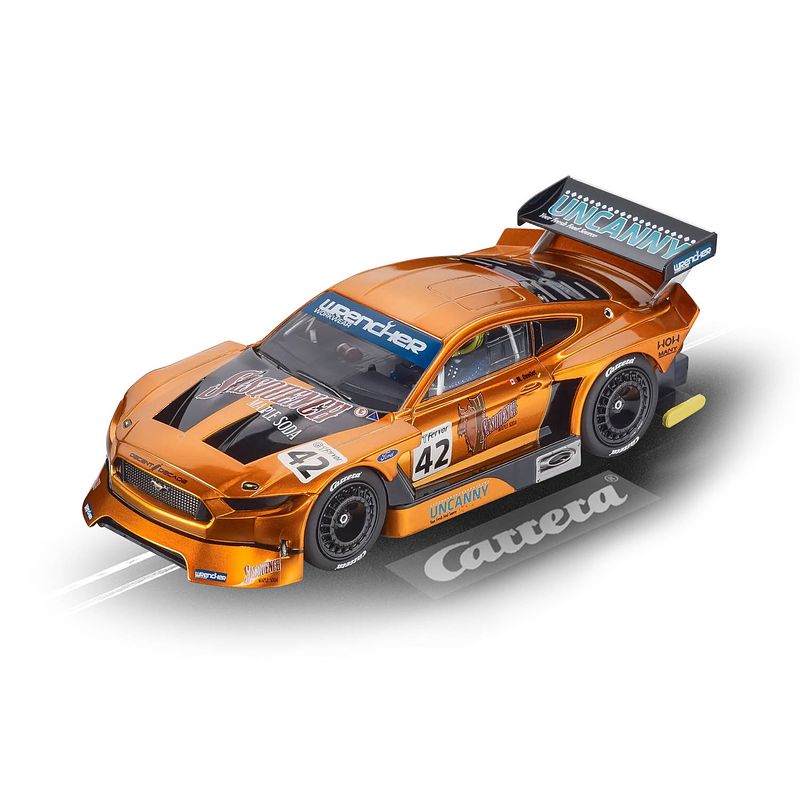 Foto van Carrera racebaanauto evolution ford mustang gty nr.42 1:32