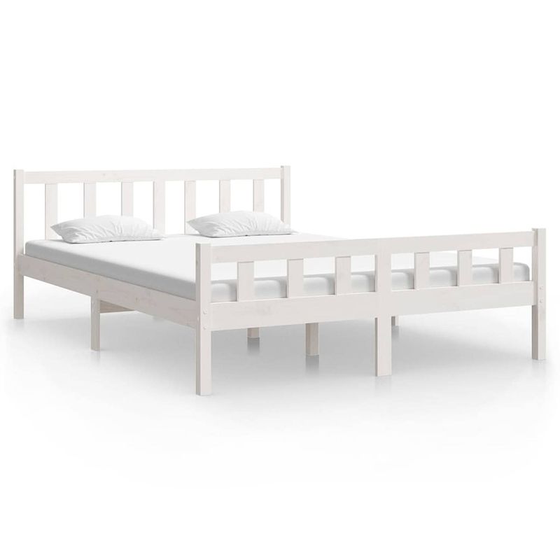 Foto van The living store klassiek grenenhouten bedframe - 205.5 x 125.5 x 69.5 cm - wit