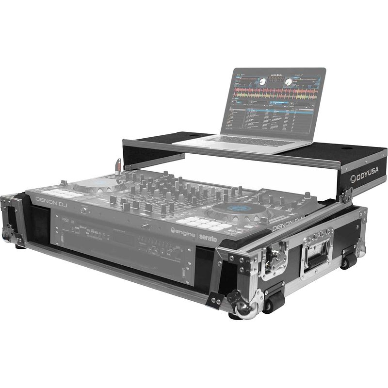 Foto van Odyssey fzgsmcx8000w2 flightcase voor denon mcx8000 dj