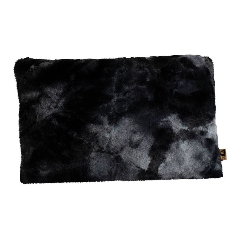 Foto van Ptmd linde black faux fur cushion rectangle