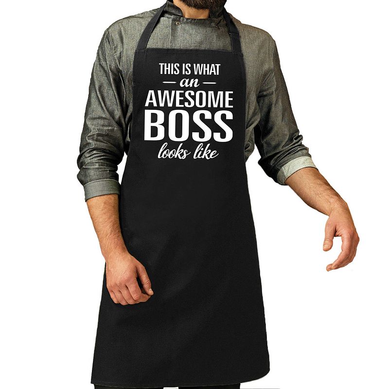 Foto van Awesome boss kado bbq/keuken schort zwart voor heren - feestschorten