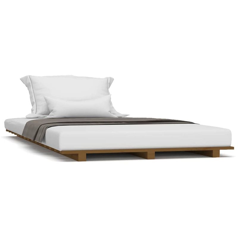 Foto van The living store houten bedframe - massief grenenhout - 90 x 200 cm - stabiel en rustiek uitziend