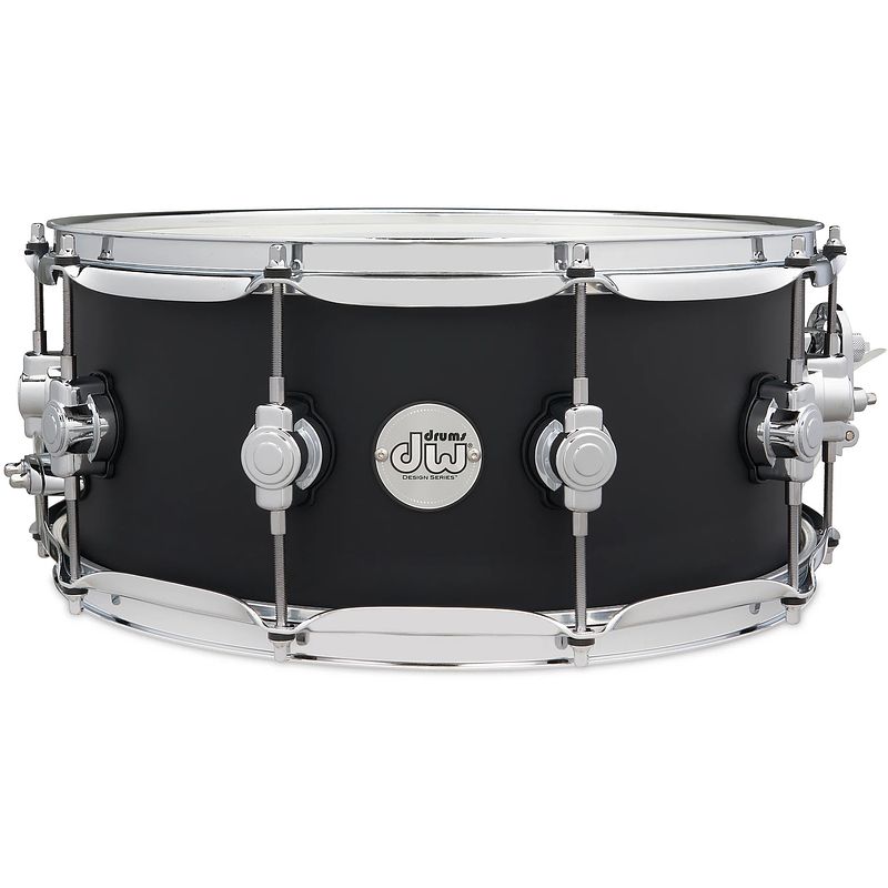 Foto van Dw drums ddlm0614ssbl design series maple black satin 14 x 6 inch snaredrum