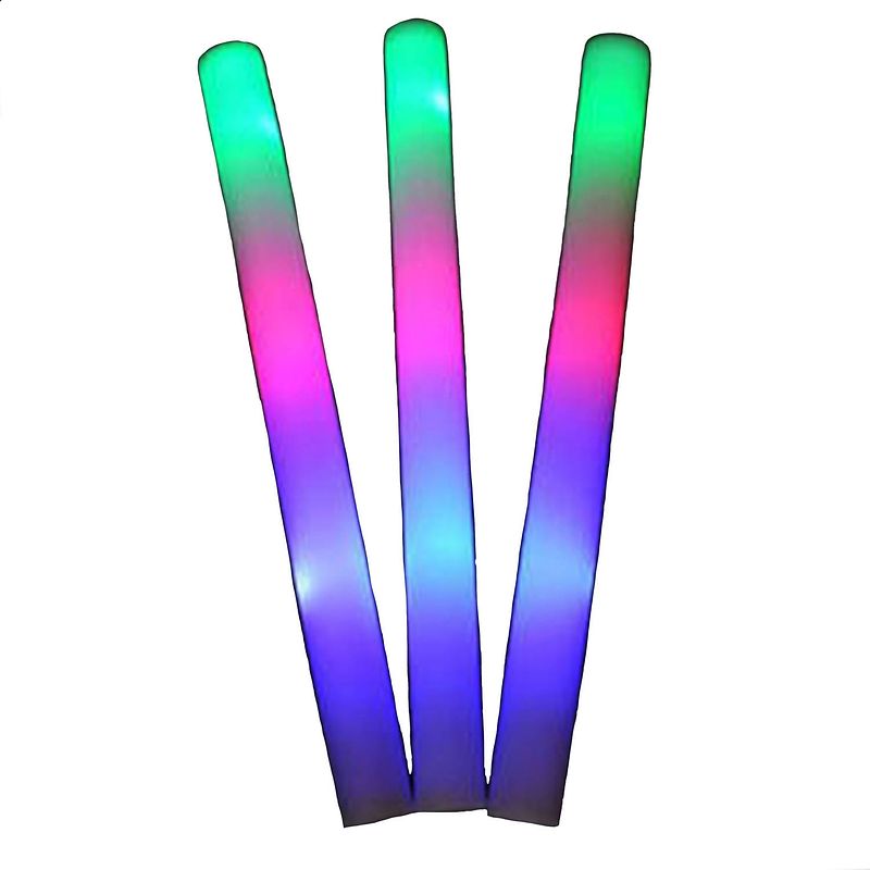 Foto van Seventies/disco thema - led foam stick/lichtstaaf - 4x stuks - multi colour - 45 cm - verkleedattributen