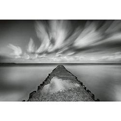 Foto van Wizard+genius landing stage silky water vlies fotobehang 384x260cm 8-banen