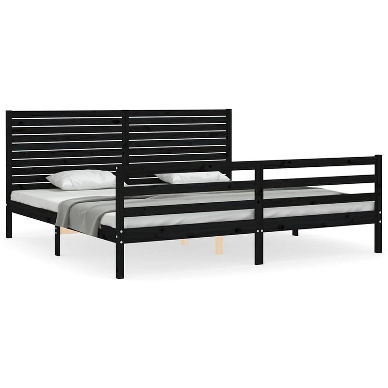 Foto van The living store bed frame - massief grenenhout - 205.5 x 205.5 x 100 cm - multiplex lattenbodem - functioneel hoofd-