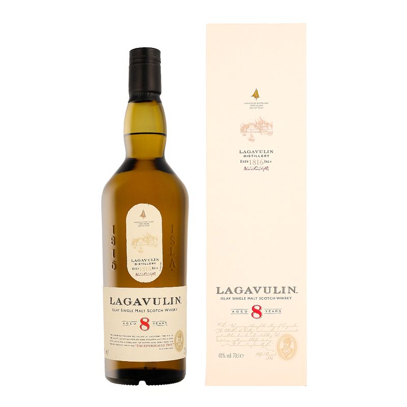 Foto van Lagavulin 8 years 70cl whisky + giftbox