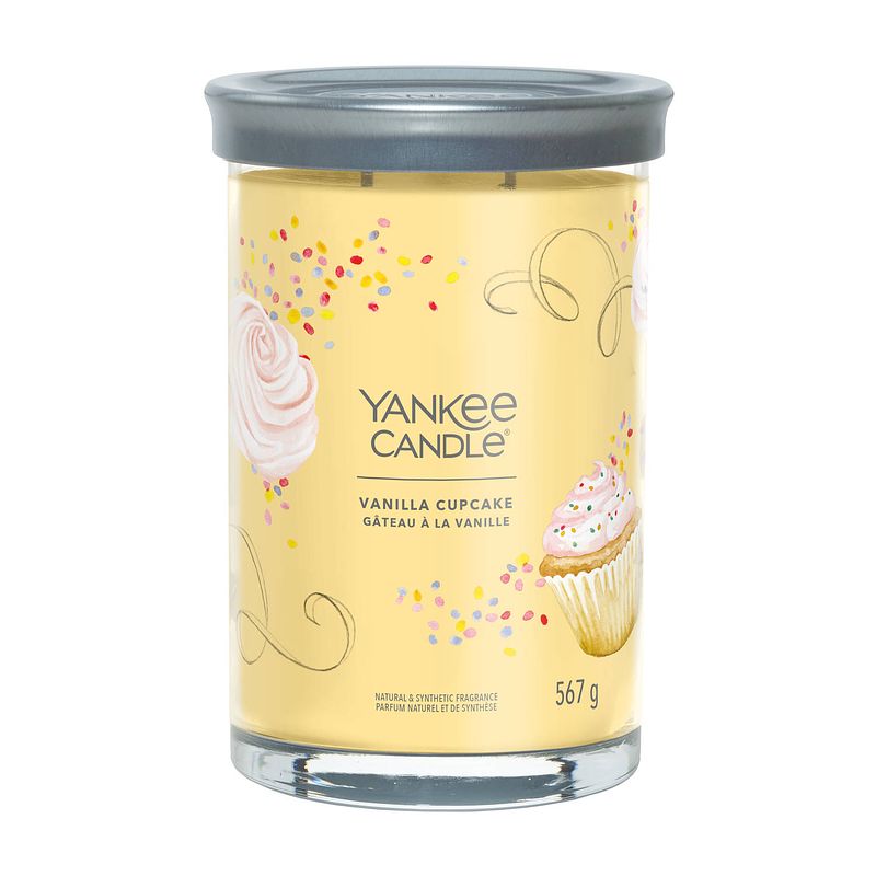 Foto van Yankee candle geurkaars large tumbler - met 2 lonten - vanilla cupcake - 15 cm / ø 10 cm