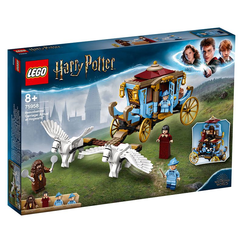 Foto van Lego harry potter de koets van beauxbatons: aankomst bij zweinstein 75958