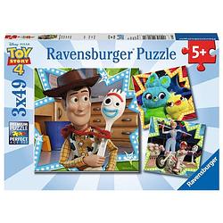 Foto van Ravensburger toy story 4 puzzel 3x49pcs