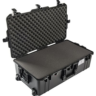 Foto van Peli 1615 air case 752 x 394 x 238 mm met schuim