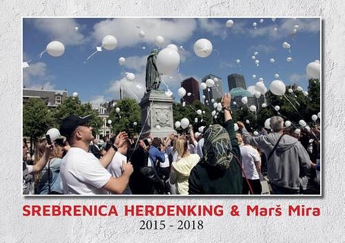 Foto van Srebrenica herdenking & mars mira 2015-2018 - paperback (9789075568332)