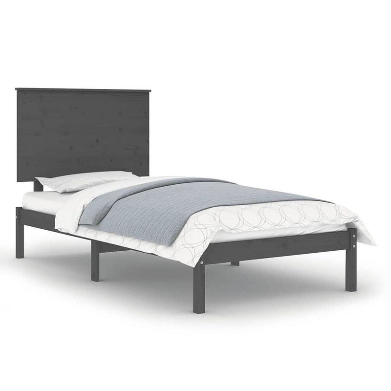 Foto van The living store houten bedframe - massief grenenhout - 195.5 x 95.5 x 93.5 cm - grijs