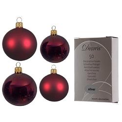 Foto van Glazen kerstballen pakket donkerrood glans/mat 38x stuks 4 en 6 cm inclusief haakjes - kerstbal