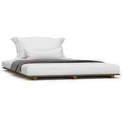 Foto van The living store bedframe massief grenenhout honingbruin 120x200 cm - bed