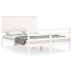 Foto van The living store bedframe - generfde grenenhout - wit - 195.5 x 145.5 x 82.5 cm - multiplex lattenbodem