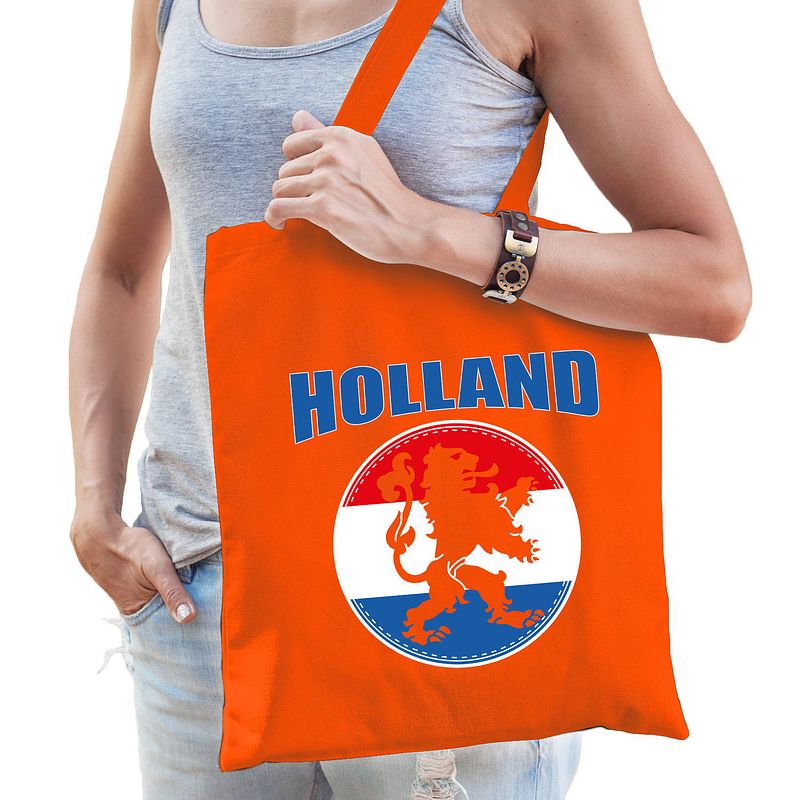 Foto van Holland oranje leeuw supporter cadeau tas oranje voor dames en heren - feest boodschappentassen