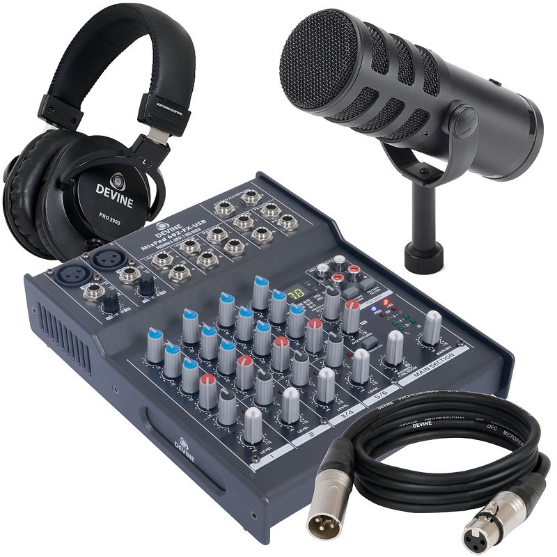 Foto van Samson q9u broadcastmicrofoon met mixer, kabel en koptelefoon