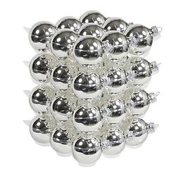 Foto van 36x glazen kerstballen glans zilver 6 cm - kerstbal